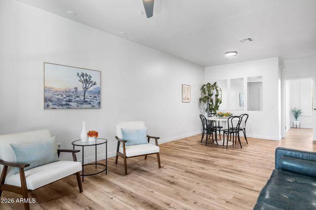 5550 N 16TH Street 132, Phoenix, AZ 85016