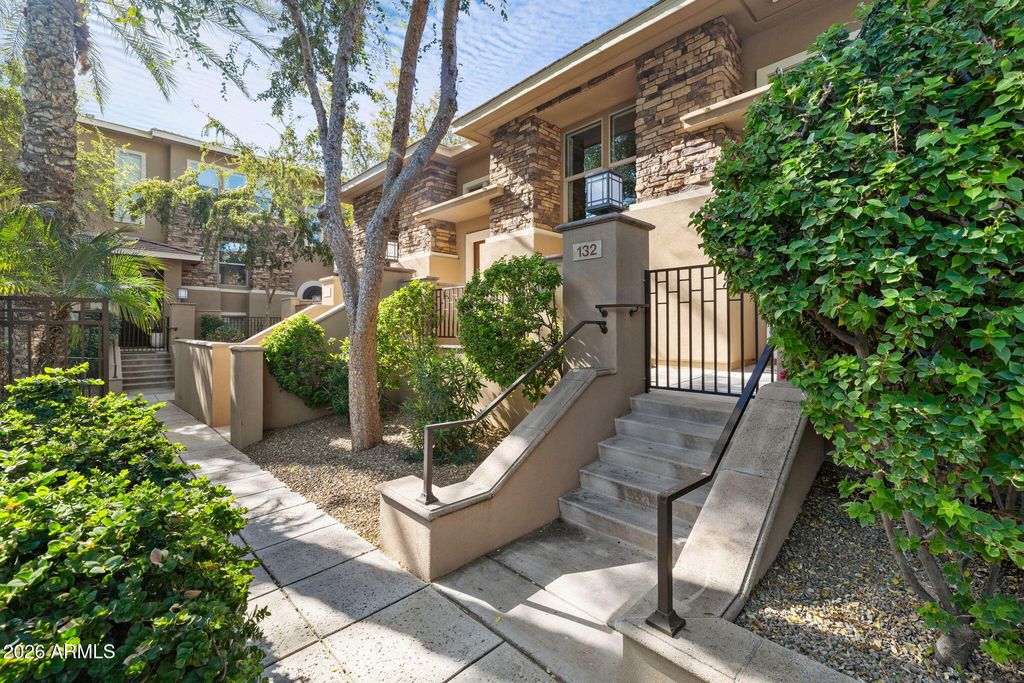5550 N 16TH Street 132, Phoenix, AZ 85016