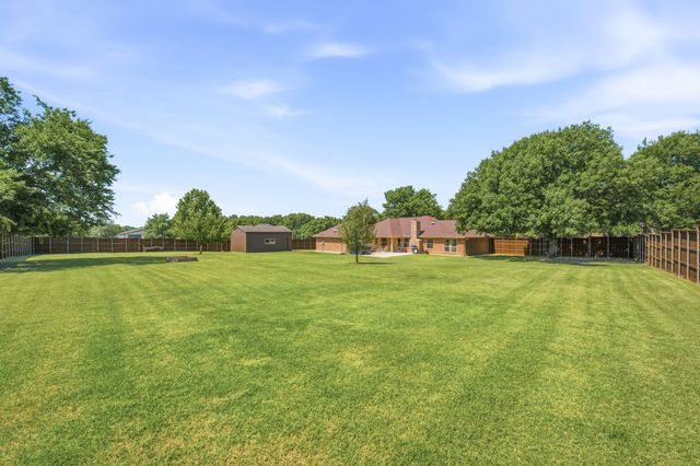 220 Dale Drive, New Hope, TX 75071