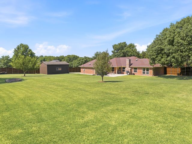 220 Dale Drive, New Hope, TX 75071