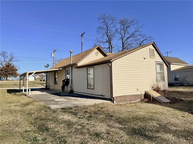 504 E 17th Street, Trenton, MO 64683