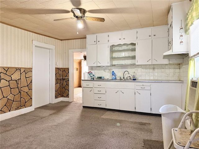 504 E 17th Street, Trenton, MO 64683