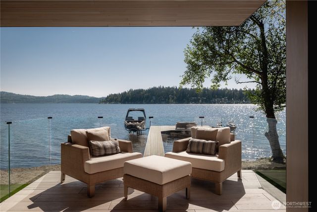 3101 E Lake Sammamish Parkway NE, Sammamish, WA 98074