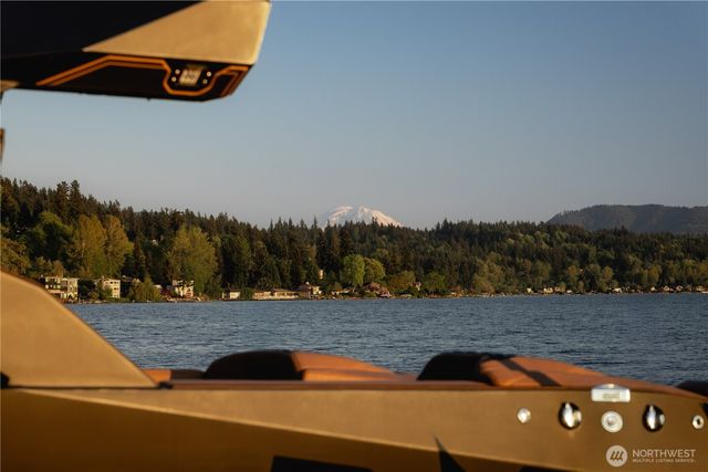 3101 E Lake Sammamish Parkway NE, Sammamish, WA 98074