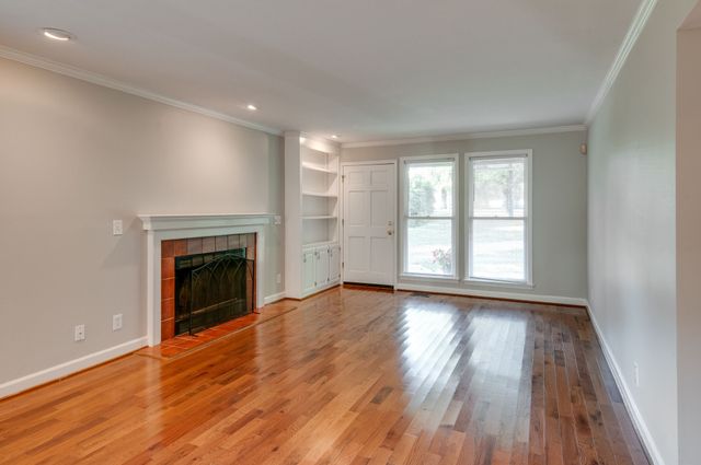 153 Davidson Rd, Nashville, TN 37205