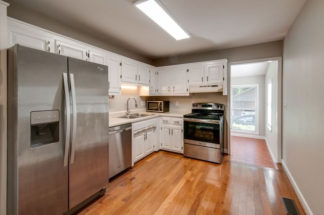 153 Davidson Rd, Nashville, TN 37205