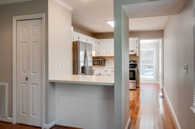 153 Davidson Rd, Nashville, TN 37205