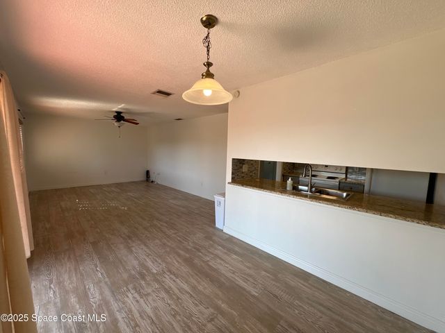 217 San Juan Circle, Melbourne, FL 32935