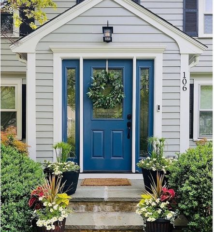 106 Annawan Rd, Newton, MA 02468