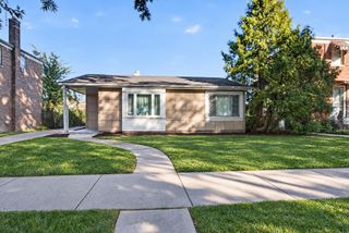 1627 S 56th Court, Cicero, IL 60804