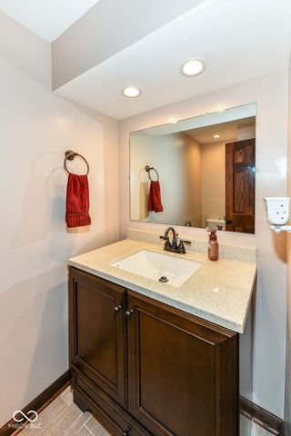 7011 Wildridge Drive, Indianapolis, IN 46256