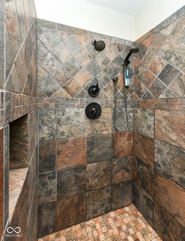 7011 Wildridge Drive, Indianapolis, IN 46256