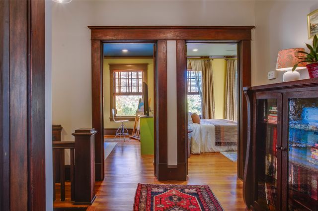 115 S Rosemont Avenue, Dallas, TX 75208