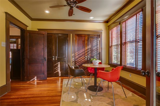 115 S Rosemont Avenue, Dallas, TX 75208