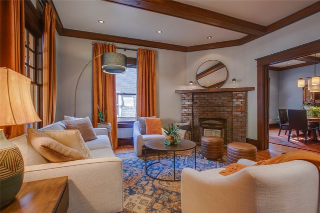 115 S Rosemont Avenue, Dallas, TX 75208