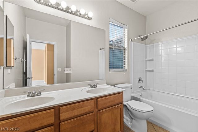 8220 Chimney Bluffs Street, North Las Vegas, NV 89085