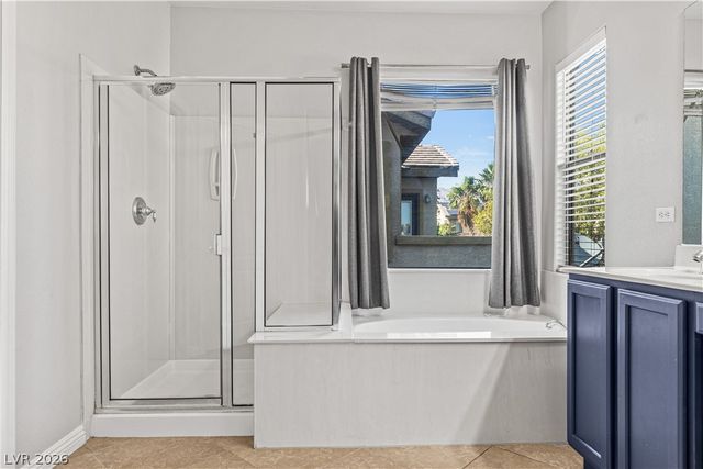8220 Chimney Bluffs Street, North Las Vegas, NV 89085