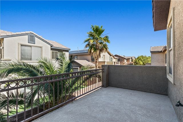 8220 Chimney Bluffs Street, North Las Vegas, NV 89085