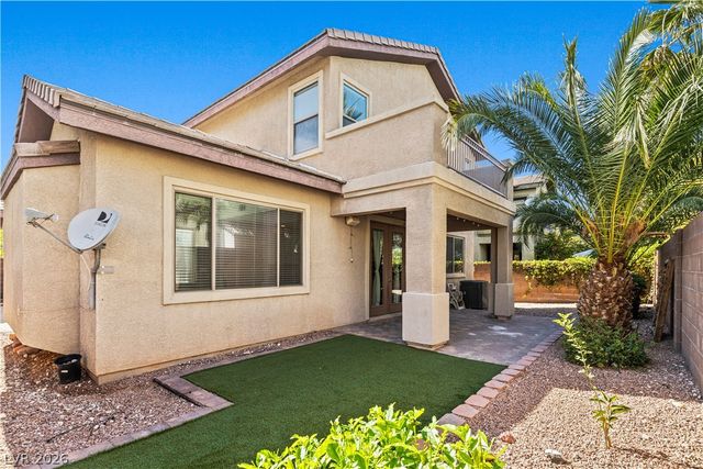 8220 Chimney Bluffs Street, North Las Vegas, NV 89085