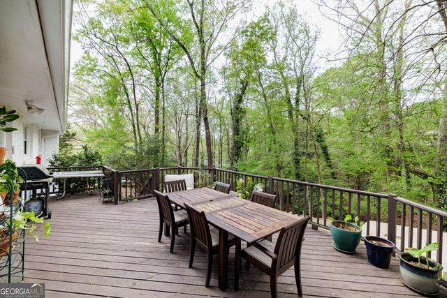 130 Oakdale Road, Athens, GA 30606
