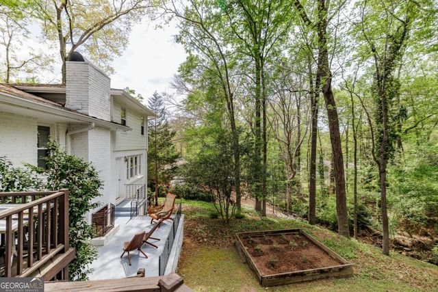 130 Oakdale Road, Athens, GA 30606