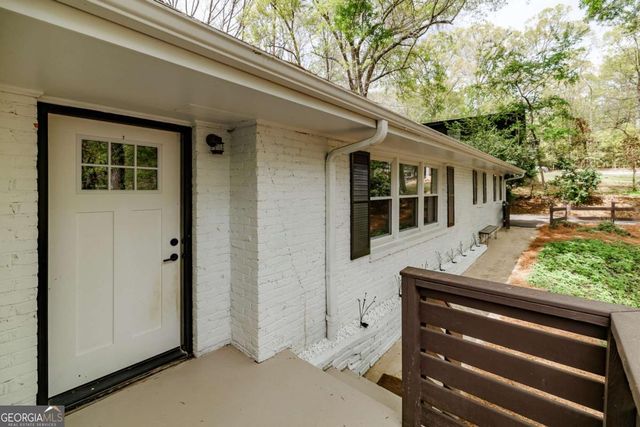 130 Oakdale Road, Athens, GA 30606