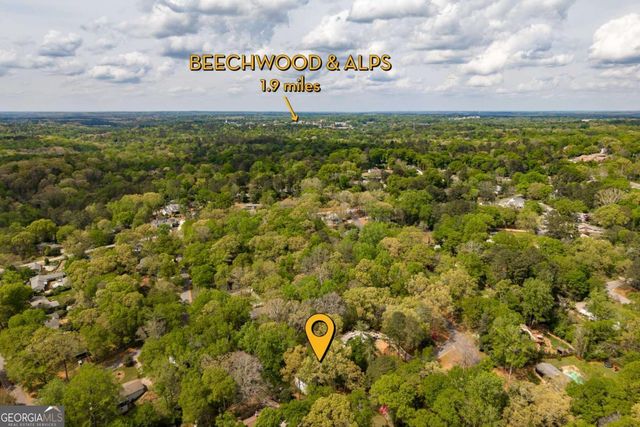 130 Oakdale Road, Athens, GA 30606