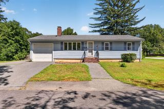 1 Vincent St, Middleboro, MA 02346