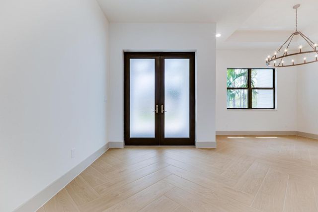 17975 81st Lane N, Loxahatchee, FL 33470