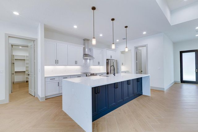 17975 81st Lane N, Loxahatchee, FL 33470