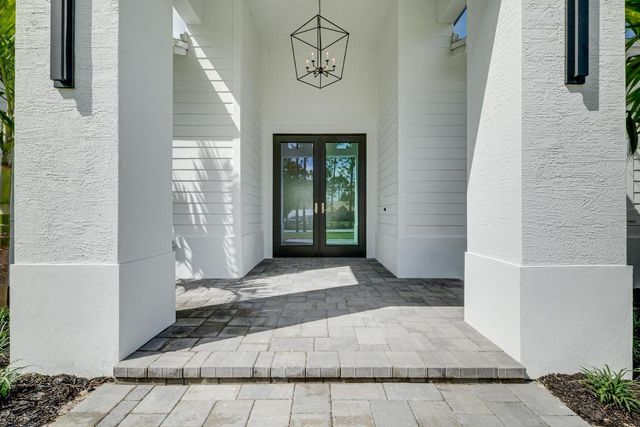 17975 81st Lane N, Loxahatchee, FL 33470