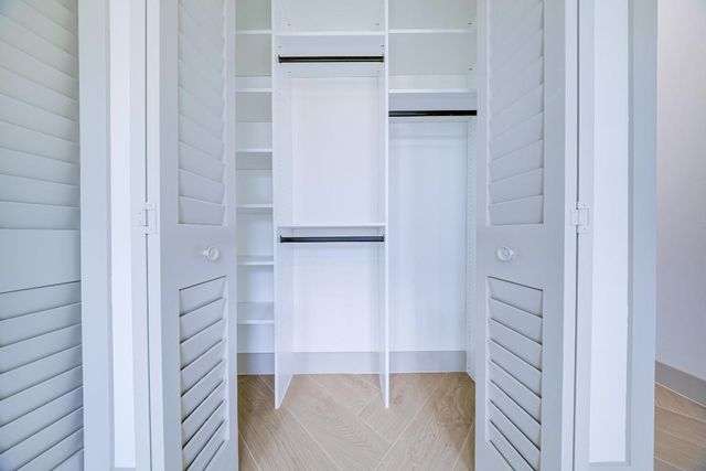 17975 81st Lane N, Loxahatchee, FL 33470