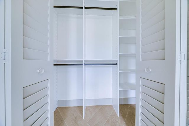 17975 81st Lane N, Loxahatchee, FL 33470