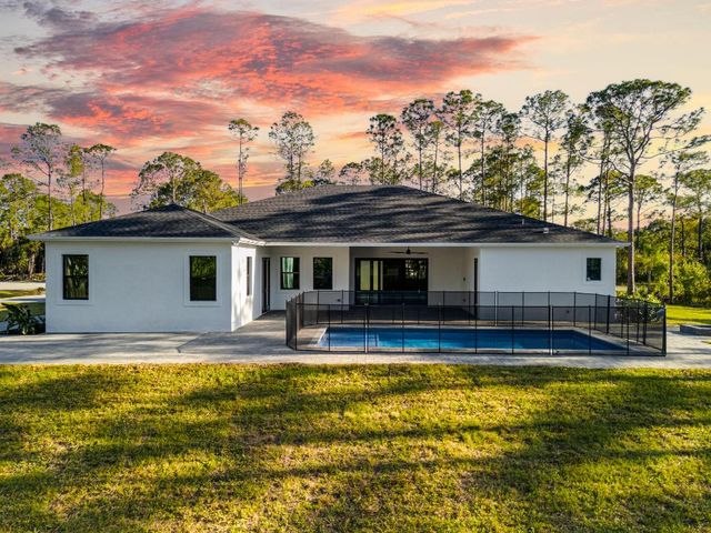 17975 81st Lane N, Loxahatchee, FL 33470