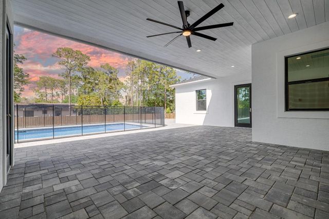 17975 81st Lane N, Loxahatchee, FL 33470