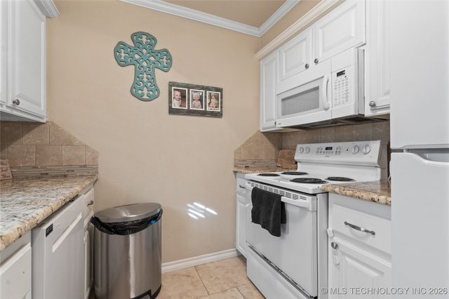 1209 W Chickasha, Sulphur, OK 73086