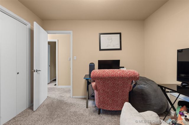 1209 W Chickasha, Sulphur, OK 73086