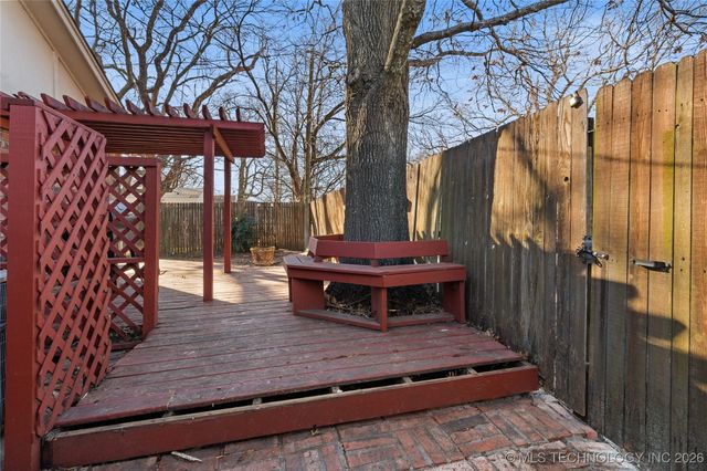 1209 W Chickasha, Sulphur, OK 73086