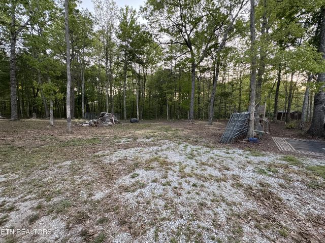 115 Legacy Way, Jamestown, TN 38556