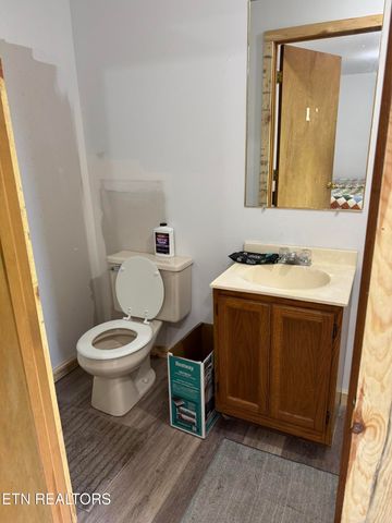 115 Legacy Way, Jamestown, TN 38556