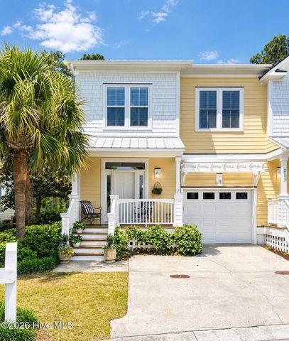 211 River Gate Lane, Wilmington, NC 28412