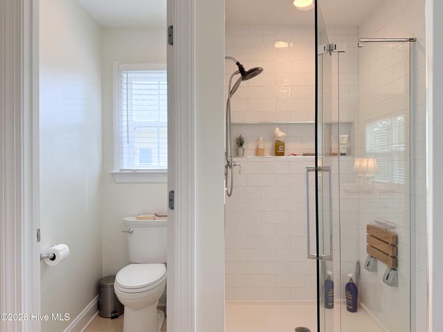 211 River Gate Lane, Wilmington, NC 28412