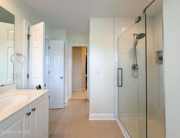 211 River Gate Lane, Wilmington, NC 28412