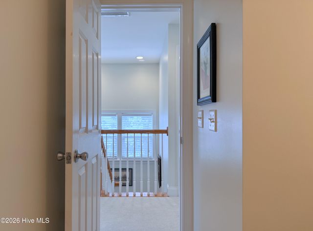 211 River Gate Lane, Wilmington, NC 28412