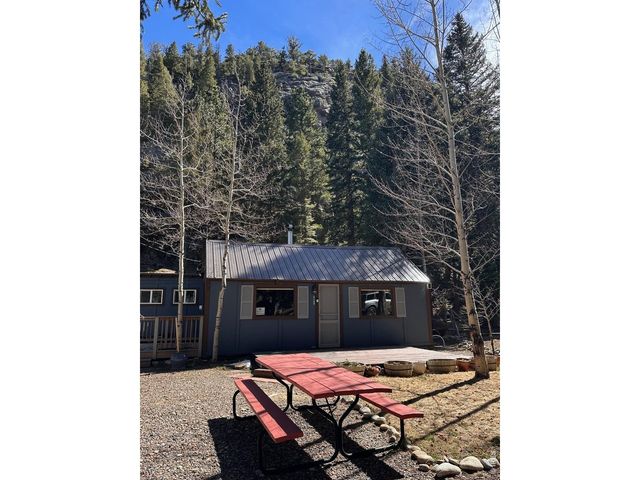 3143 Riverside Dr, Lyons, CO 80540