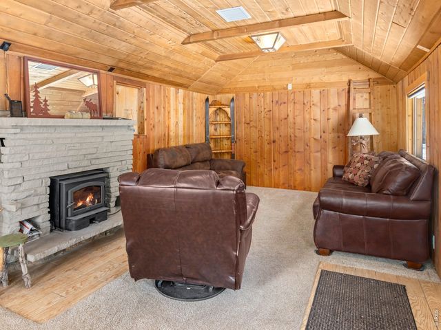 3143 Riverside Dr, Lyons, CO 80540