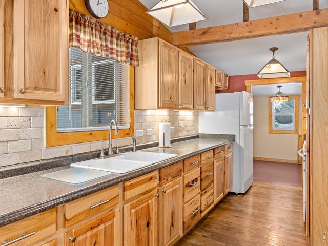 3143 Riverside Dr, Lyons, CO 80540