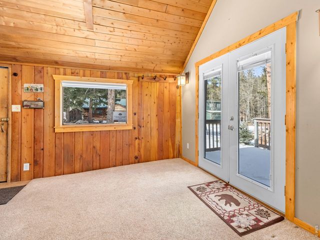 3143 Riverside Dr, Lyons, CO 80540