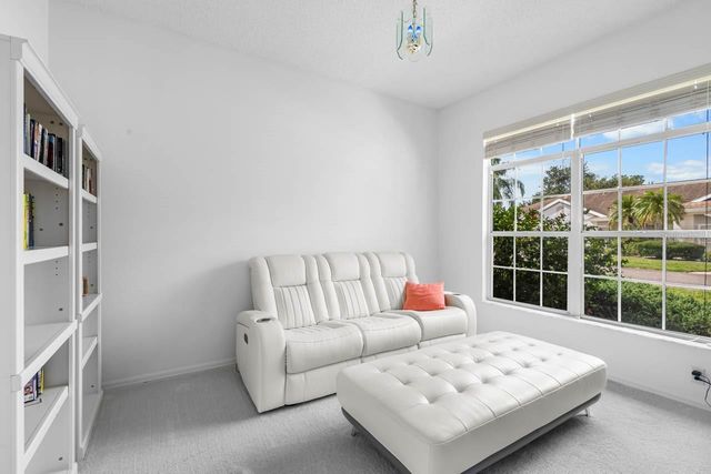 1005 MCDANIEL STREET, Sun City Center, FL 33573
