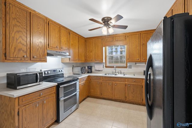 1019 A Ready Section Road, Hazel Green, AL 35750